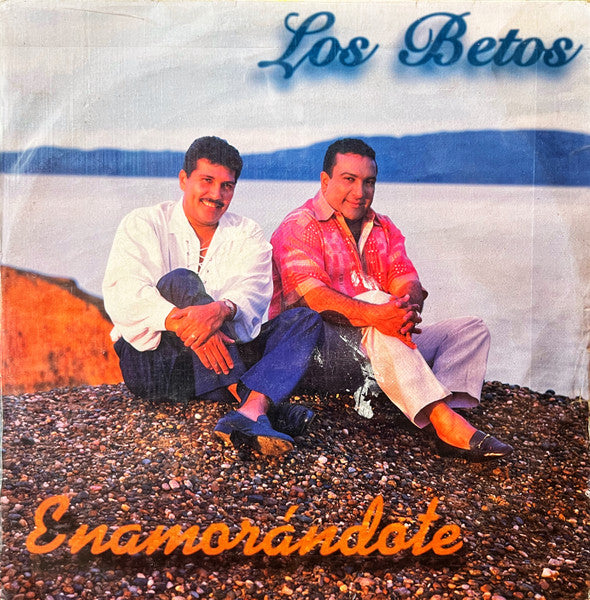 Los Betos - Enamorándote