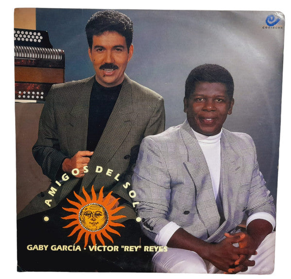 Amigos Del Sol, Gaby García - Victor Reyes - Amigos Del Sol